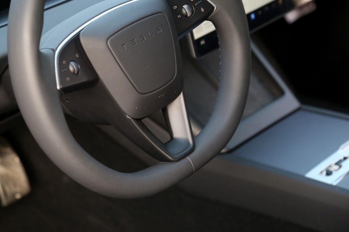 Steering Wheel Decorative Overlay For Model 3 (2024-2026)/ Model Y(2025-2026) - Image 2